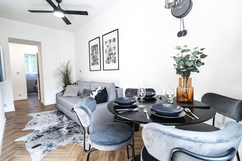Myslbekova 5 Apartment ออสตราวา ภายนอก รูปภาพ