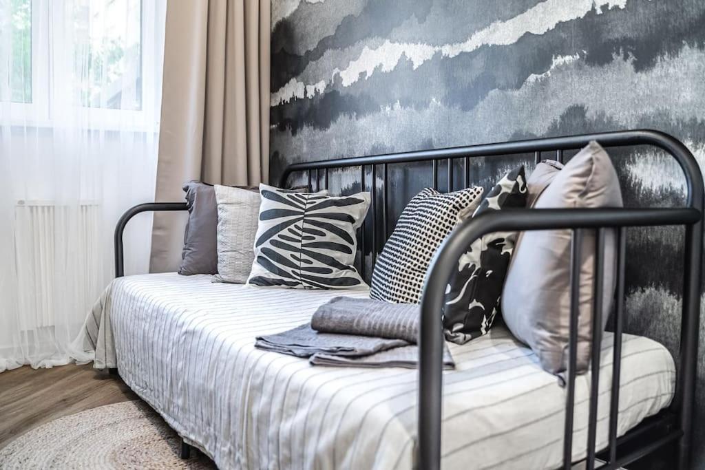 Myslbekova 5 Apartment ออสตราวา ภายนอก รูปภาพ